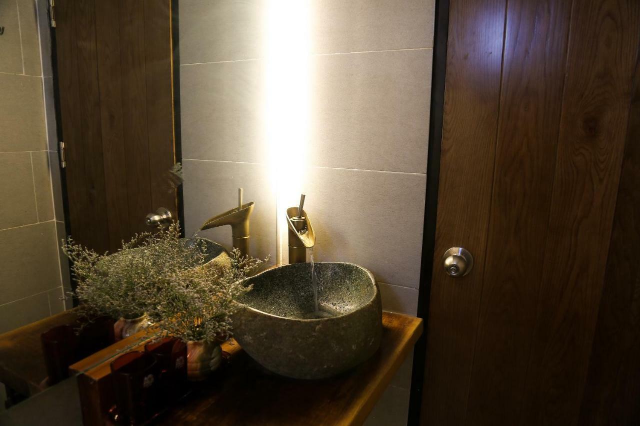 Chaca House Apartment Дананг Екстериор снимка